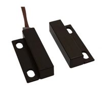 AI NEXT DC-1561 magnetic contact sensor pair with 1 inch gap, black surface mount housing with wired connection